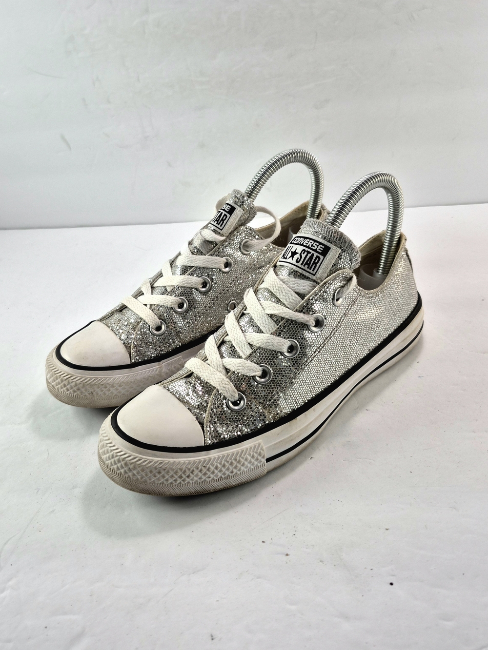 Converse Chuck Taylor All Star Silver Glitter Low Top Sneakers Size 6 Metallic